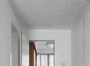 獅山名門現(xiàn)代簡約三居室儲藏室裝修實景案例