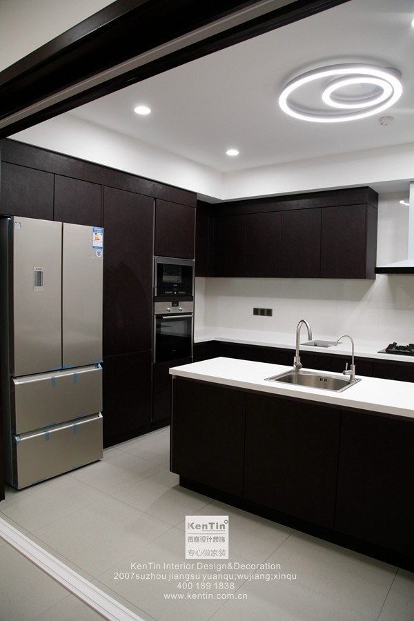 璞緹墅臺式風(fēng)格別墅廚房裝修實(shí)景圖