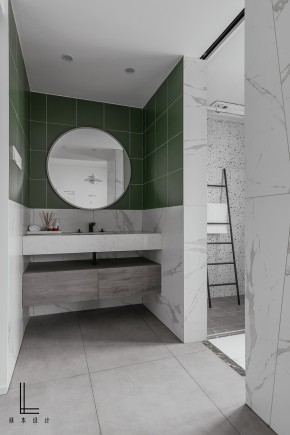 現(xiàn)代簡(jiǎn)約風(fēng)格三居室衛(wèi)生間裝修效果圖