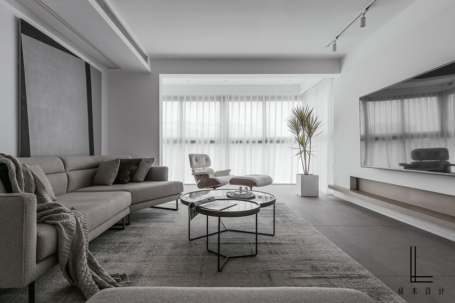 現(xiàn)代簡(jiǎn)約風(fēng)格三居室客廳裝修效果圖