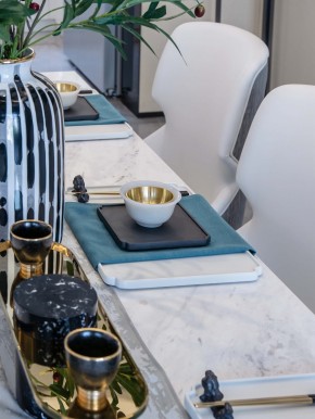 新古典風(fēng)格三居室餐廳裝修效果圖