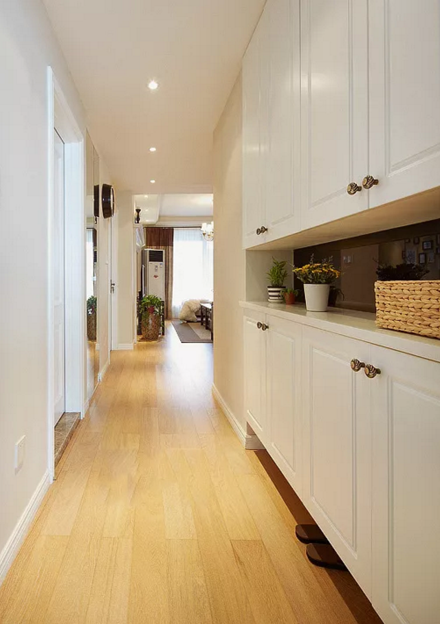 開門見客廳太尷尬，這8款實(shí)用玄關(guān)設(shè)計(jì)拯救你的隱私