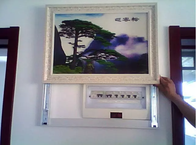 你家的配電箱做好隱藏了嗎？新房裝修看著漂亮，全因做對(duì)這件事